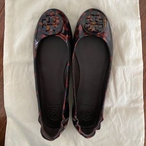Tory Burch Minnie Travel Flat Tortoise Sz 7.5